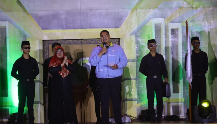 Menpora Dito Membuka Pesta Seni Akbar Panggung Gembira 2024 di Ponpes Az-Ziyadah