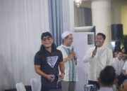 Menpora Dito Gelar Bukber di Kediamannya