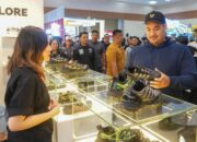 Menpora Dito Ajak Pengunjung JSD 2025 Dukung Industri Olahraga dan Produk Lokal Indonesia