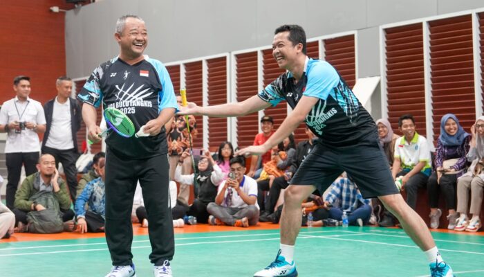 Wamenpora Taufik Hidayat Hadiri Penutupan Liga Bulutangkis Kemendikdasmen 2025