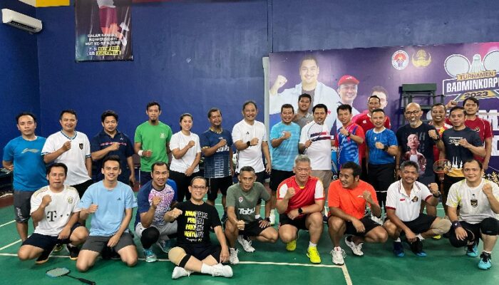 Kemenpora Badminton Club Gelar Pertandingan Silaturahmi dengan Forkomsam