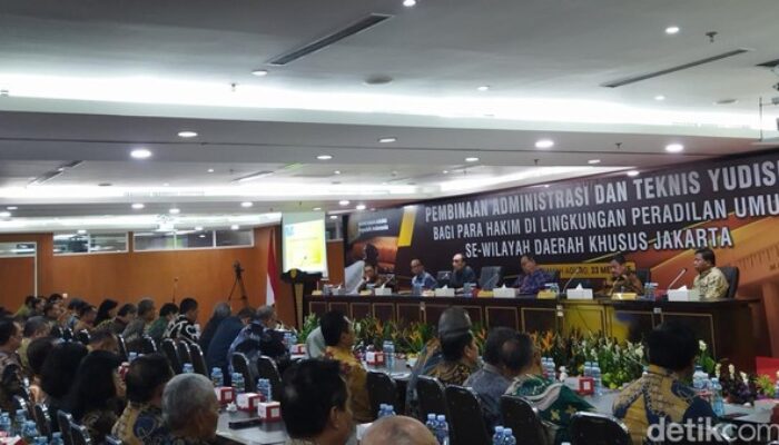 Hakim Diingatkan Tak Salahgunakan Jabatan