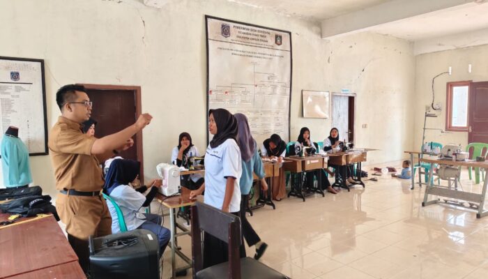 Desa Semoyang Gelar Pelatihan Menjahit, Tingkatkan Skill dan Buka Peluang Kerja