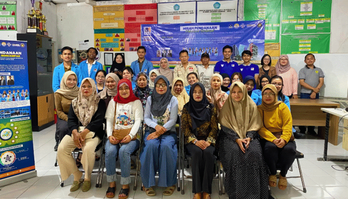 Universitas Nusa Mandiri Bersama RW 12 Jatiwaringin Wujudkan RW Smart Hub