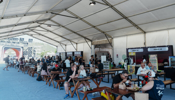 MotoGP Mandalika 2025 Dongkrak Ekonomi Lokal Warga Lombok